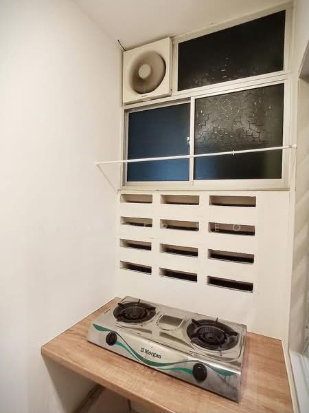 Kondominium untuk Disewa di Lagoon Suites - Allister Seow - Kitchen - PropertyGuru.com.my