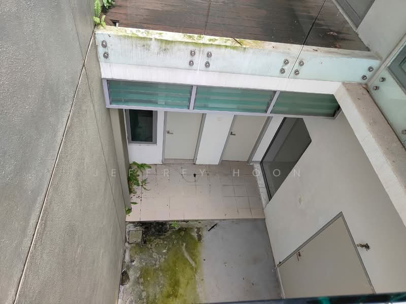 Terraced House for Sale in Bandar Putra Permai (Seri Kembangan) - Jeffrey Hoon - Exterior - PropertyGuru.com.my