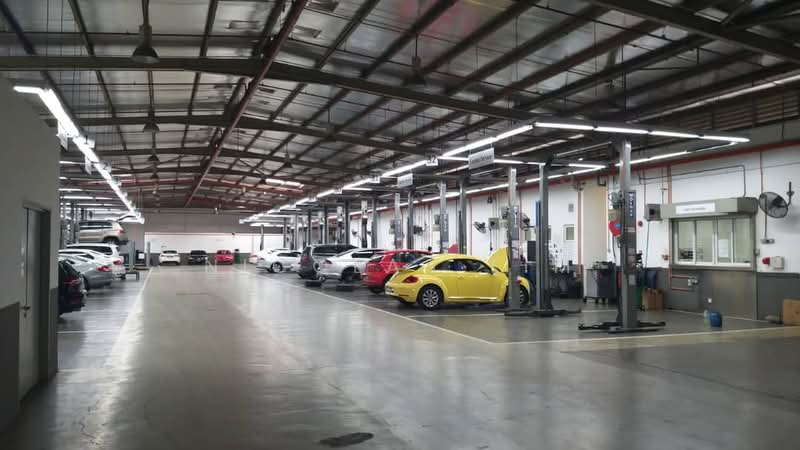 Detached Factory for Rent in Chan Sow Lin (Cheras) - Nicolas Lim - Car Park - PropertyGuru.com.my