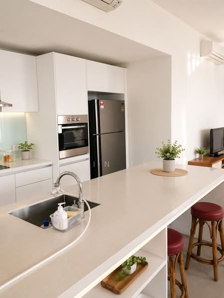 Servis Apartment untuk Dijual di Jaya One Residences - Kelvin Tham - Kitchen - PropertyGuru.com.my