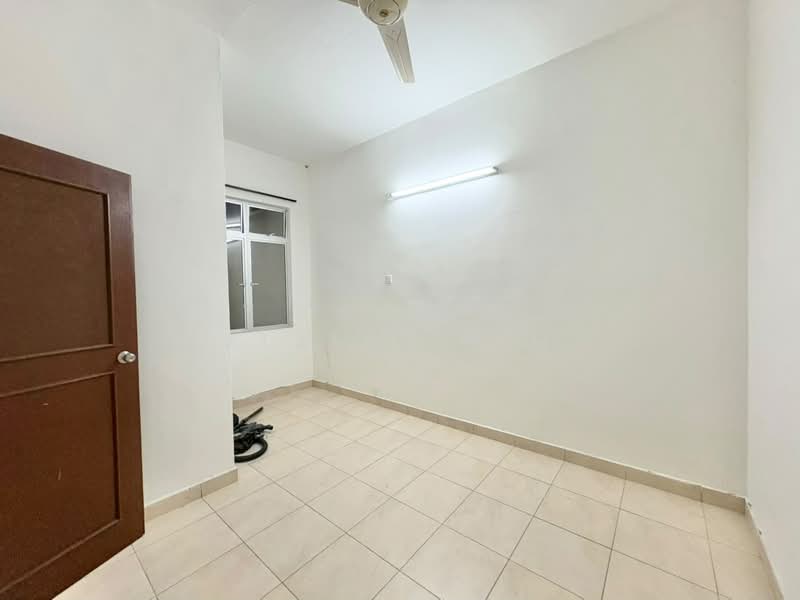 2-storey Terraced House for Sale in Bandar Indahpura (Kulai) - Elaine Sim - Interior - PropertyGuru.com.my