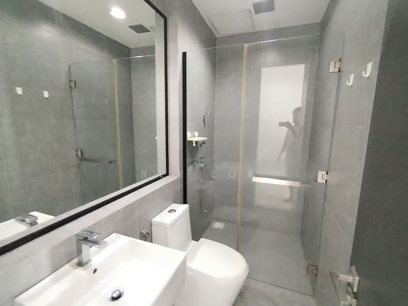 Service Residence for Rent at The Square @ One City - Rex Lok - Bathroom - PropertyGuru.com.my