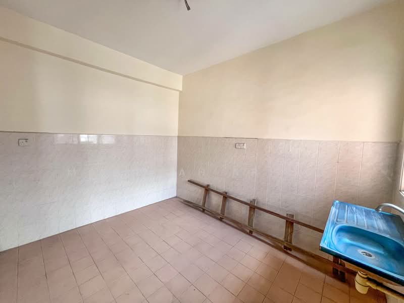 2-storey Terraced House for Sale in Alam Damai (Cheras) - Masnizah Arifin - Kitchen - PropertyGuru.com.my