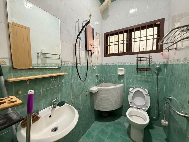 Rumah Teres 2 Tingkat untuk Disewa di Permas Jaya (Johor Bahru) - Warren Tay - PropertyGuru.com.my