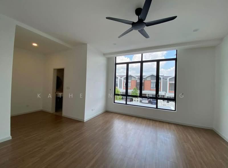 Rumah Teres 2 Tingkat untuk Disewa di Bandar Gamuda Gardens (Rawang) - Katherine Leong - Living Room - PropertyGuru.com.my