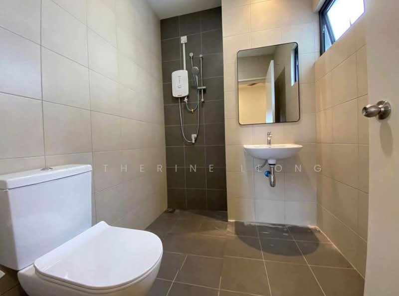 Rumah Teres 2 Tingkat untuk Disewa di Bandar Gamuda Gardens (Rawang) - Katherine Leong - Bathroom - PropertyGuru.com.my