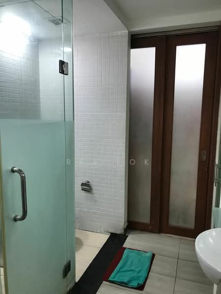Condominium for Rent at 10 Semantan Suites - Rex Lok - Bathroom - PropertyGuru.com.my