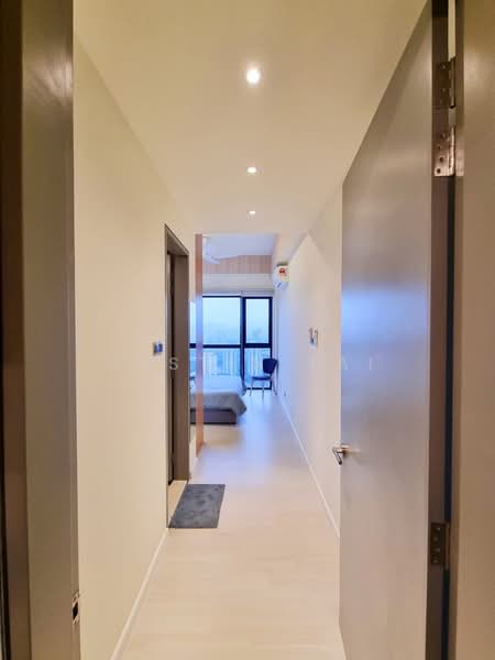 Servis Apartment untuk Disewa di The Era @ Duta North - Justin Lai - Corridor - PropertyGuru.com.my