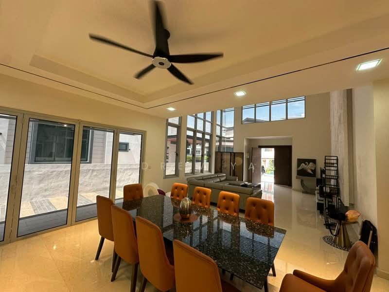 Rumah Banglo untuk Dijual di Taman Taynton View (Cheras) - Andrew Yap - Living Room - PropertyGuru.com.my