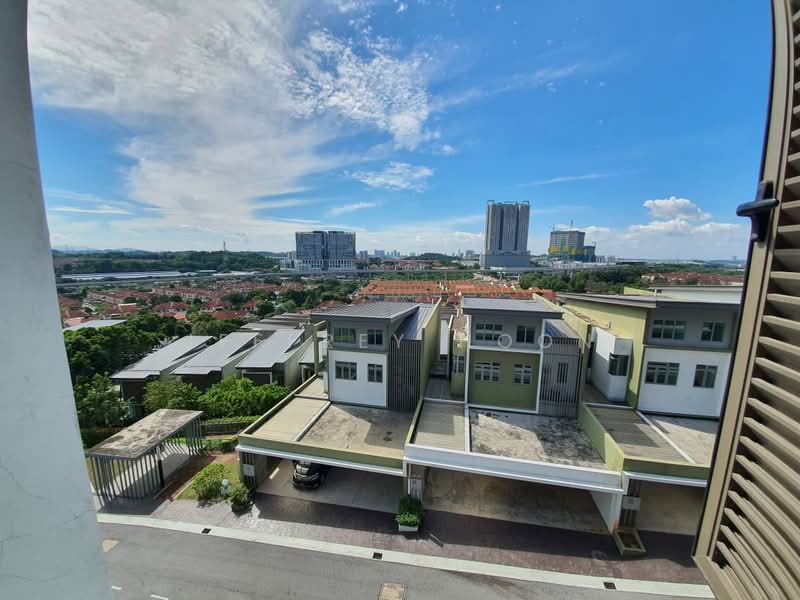 Terraced House for Sale in Bandar Putra Permai (Seri Kembangan) - Jeffrey Hoon - Exterior - PropertyGuru.com.my