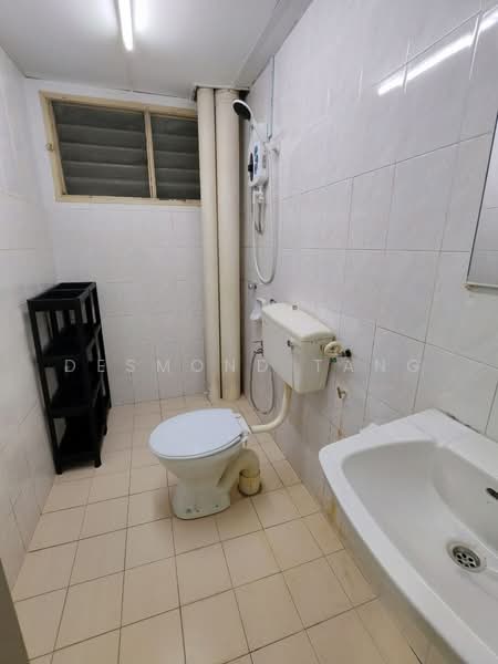 Kondominium untuk Disewa di Idaman Sutera - Desmond Tang - Bathroom - PropertyGuru.com.my