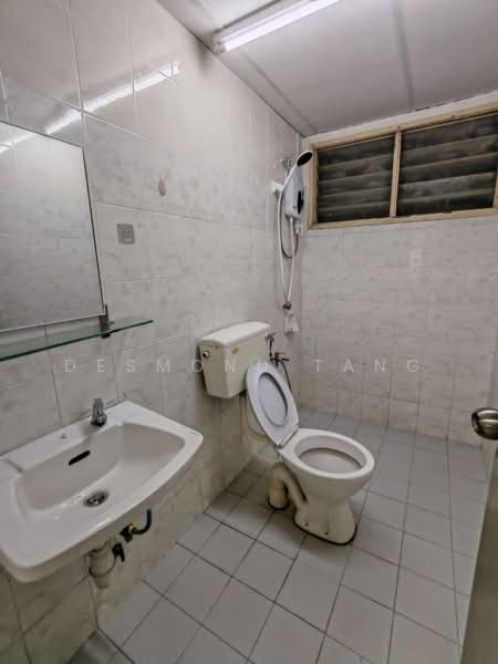 Kondominium untuk Disewa di Idaman Sutera - Desmond Tang - Bathroom - PropertyGuru.com.my