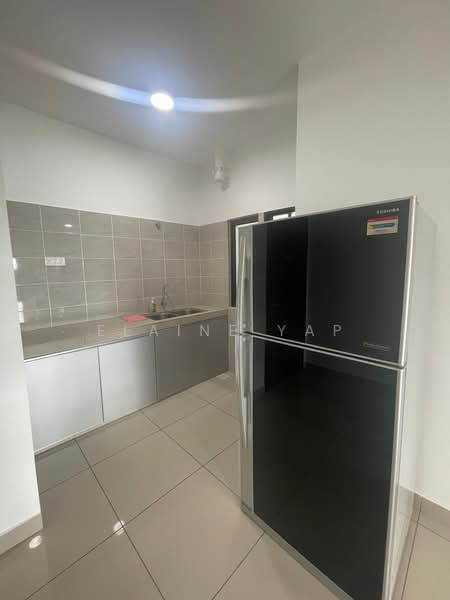 Condominium for Rent at Residensi Zamrud - Elaine Yap - Kitchen - PropertyGuru.com.my