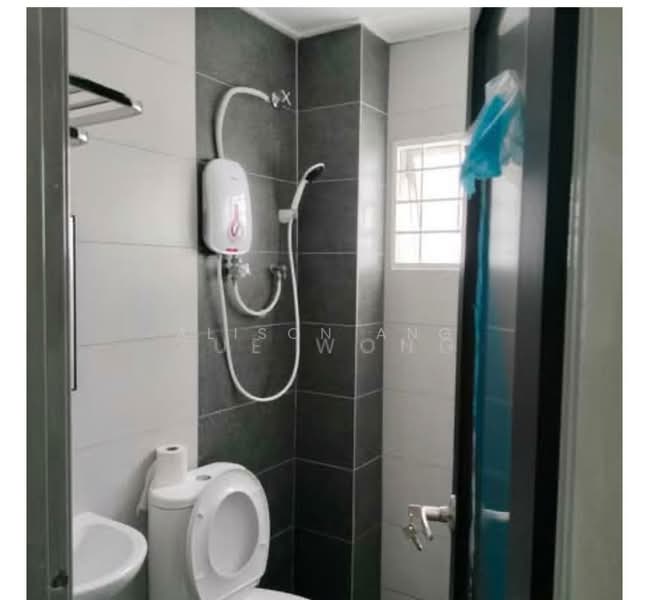 Rumah Teres 2 Tingkat untuk Disewa di Bandar Kinrara Seksyen 1 (Bandar Kinrara) - Alison Ang - Bathroom - PropertyGuru.com.my