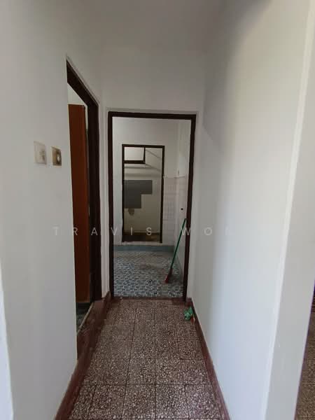 Pangsapuri untuk Dijual di Menara Sri Cendana - Travis Wong - Corridor - PropertyGuru.com.my
