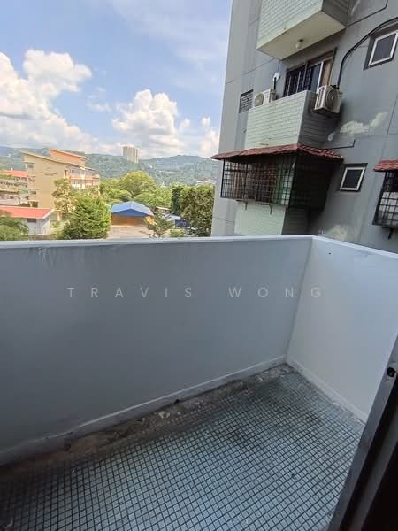 Pangsapuri untuk Dijual di Menara Sri Cendana - Travis Wong - Balcony - PropertyGuru.com.my