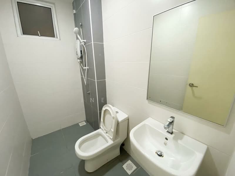 Service Residence for Sale at Twin Danga Residence - Inez Ng - Bathroom - PropertyGuru.com.my