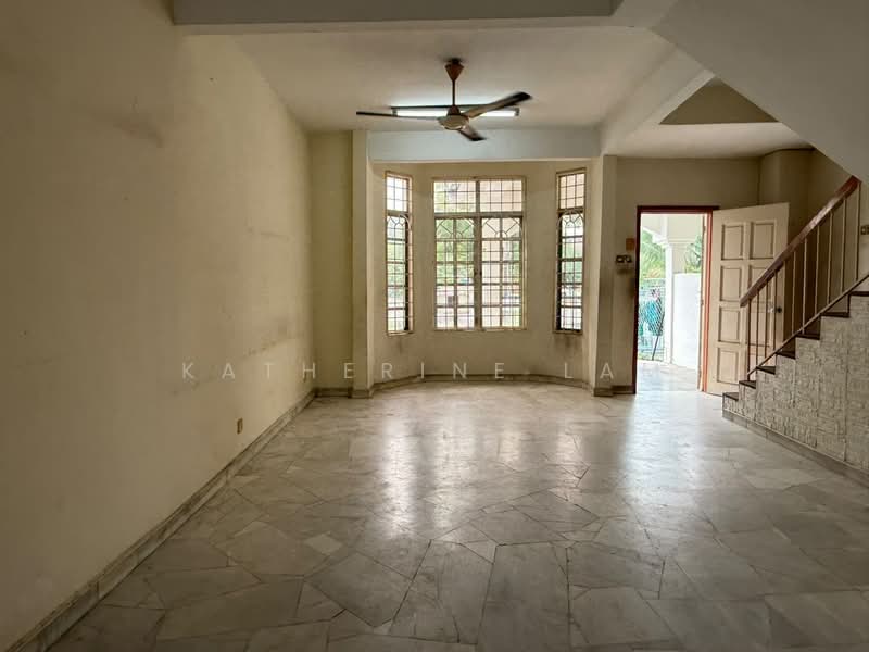 2-storey Terraced House for Sale in Bandar Bukit Puchong (Puchong) - Katherine Lam - Living Room - PropertyGuru.com.my