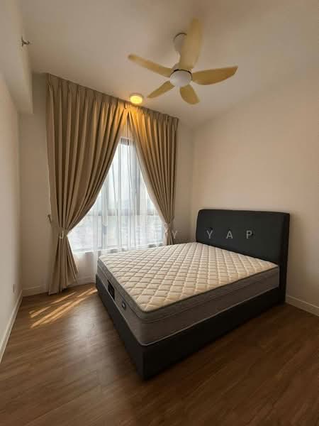 Servis Apartment untuk Disewa di The Pulse Residence - Jeffrey Yap - Bedroom - PropertyGuru.com.my