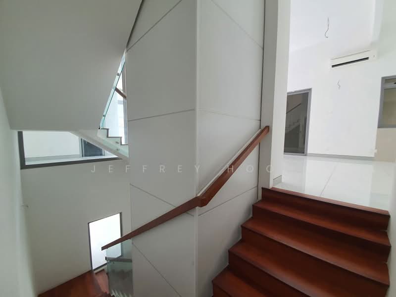 Rumah Teres 3 Tingkat untuk Dijual di Taman Equine (Seri Kembangan) - Jeffrey Hoon - PropertyGuru.com.my