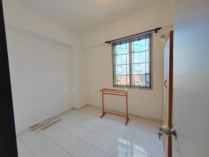 Kondominium untuk Disewa di Garden Park - Eric Liew - Bedroom - PropertyGuru.com.my