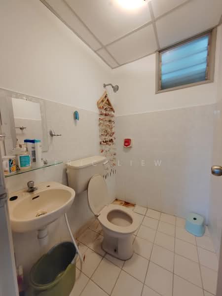 Kondominium untuk Disewa di Garden Park - Eric Liew - Bathroom - PropertyGuru.com.my