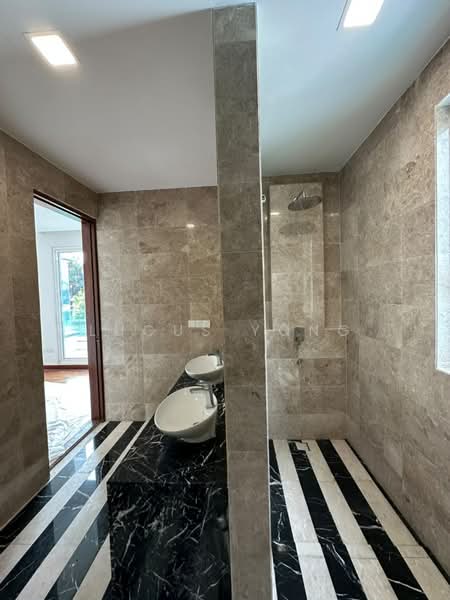 Bungalow for Rent in Damansara Heights (Kuala Lumpur) - Lucus Yong - Bathroom - PropertyGuru.com.my