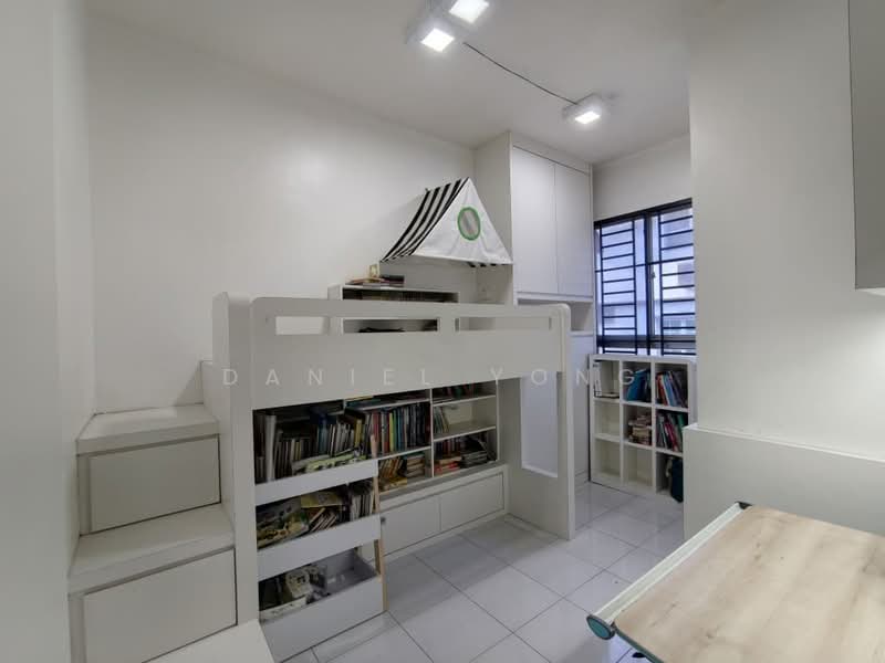2-storey Terraced House for Sale in Setia Tropika (Johor Bahru) - Daniel Yong - Bedroom - PropertyGuru.com.my