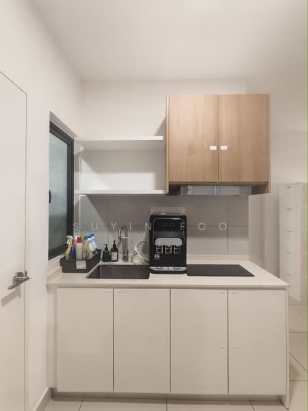 Servis Apartment untuk Disewa di AraTre' Residences - Suyin Foo - Kitchen - PropertyGuru.com.my