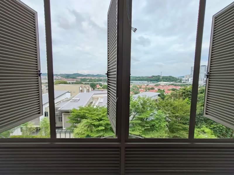 Rumah Teres 3 Tingkat untuk Dijual di Taman Equine (Seri Kembangan) - Jeffrey Hoon - View - PropertyGuru.com.my