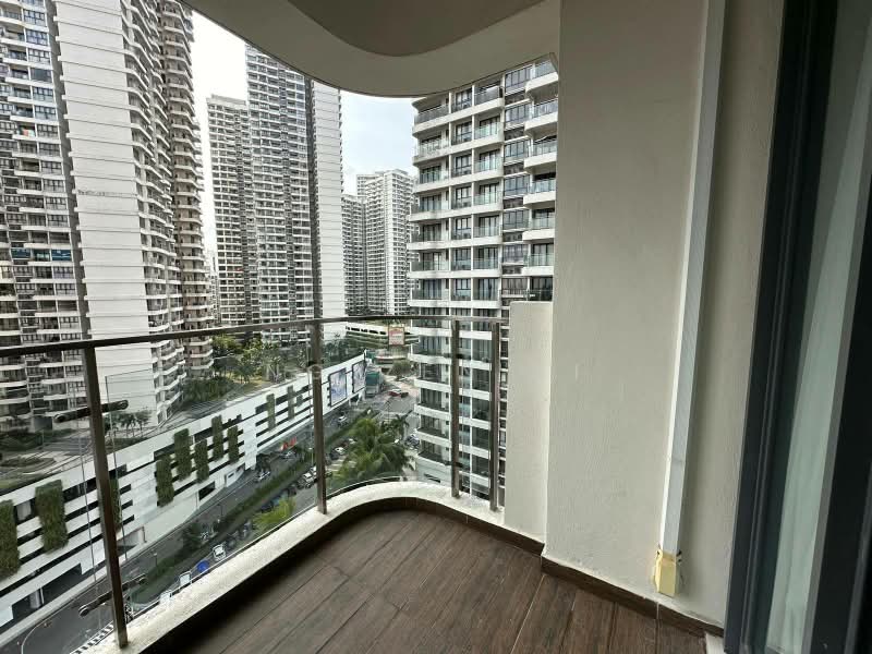 Condominium for Sale at Royal Strand @ Country Garden Danga Bay - NG ZEN XI - Balcony - PropertyGuru.com.my