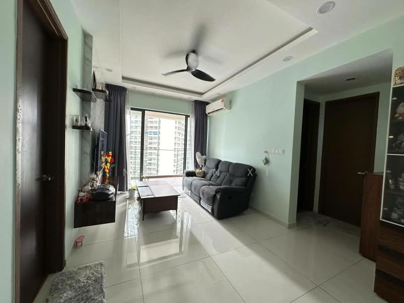 Condominium for Sale at Royal Strand @ Country Garden Danga Bay - NG ZEN XI - Living Room - PropertyGuru.com.my