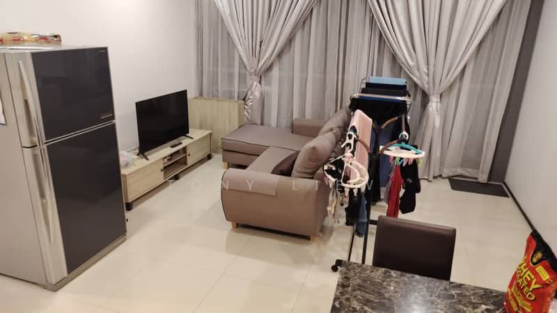 Kondominium untuk Dijual di The Fennel - Tony Liew - Living Room - PropertyGuru.com.my