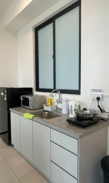 Servis Apartment untuk Dijual di Urban Suites - Boon Siew - Kitchen - PropertyGuru.com.my