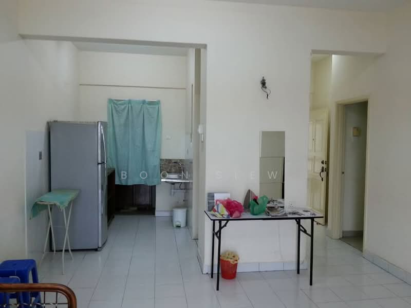 Apartment for Sale at University Place (Plaza Ivory) - Boon Siew - Interior - PropertyGuru.com.my