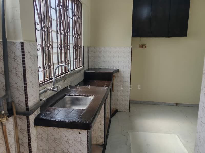 Flat for Sale at Flat Taman Ungku Tun Aminah - Alanis Lee - PropertyGuru.com.my