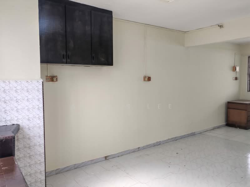 Flat for Sale at Flat Taman Ungku Tun Aminah - Alanis Lee - PropertyGuru.com.my