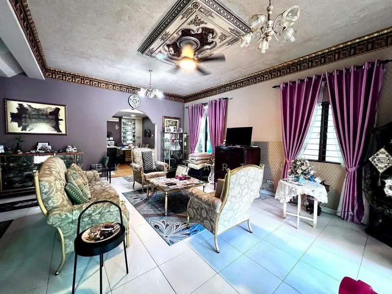 Rumah Teres 2 Tingkat untuk Dijual di Shah Alam (Selangor) - Syukor Hartanah - Living Room - PropertyGuru.com.my
