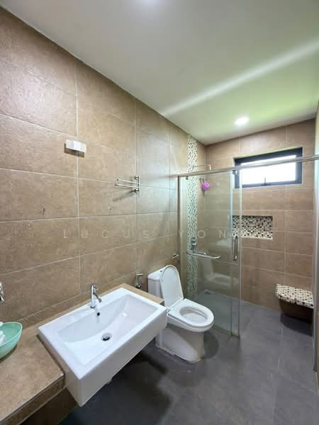 Bungalow for Rent in Damansara Heights (Kuala Lumpur) - Lucus Yong - Bathroom - PropertyGuru.com.my