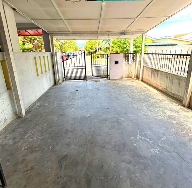 Rumah Teres untuk Dijual di Taman Bersatu (Rawang) - Nazrin Hakimin - Exterior - PropertyGuru.com.my