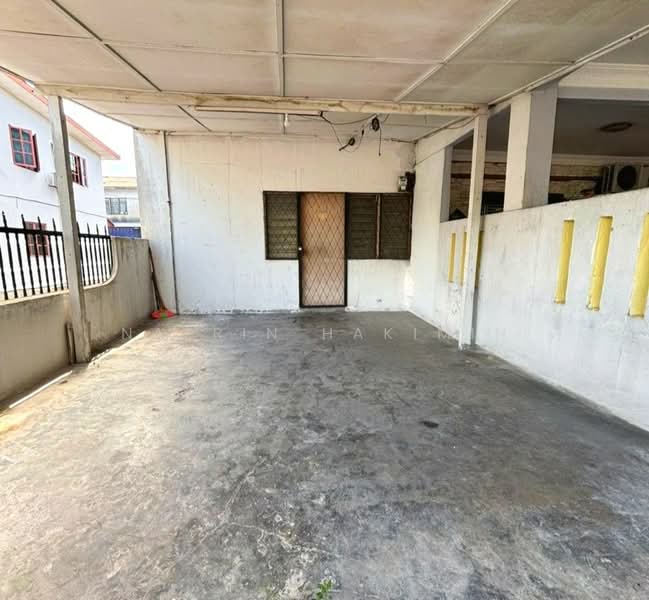 Rumah Teres untuk Dijual di Taman Bersatu (Rawang) - Nazrin Hakimin - PropertyGuru.com.my
