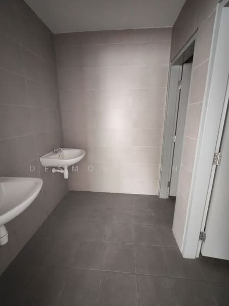 Shop / Office for Rent in Titiwangsa (Kuala Lumpur) - Desmond Tang - Bathroom - PropertyGuru.com.my