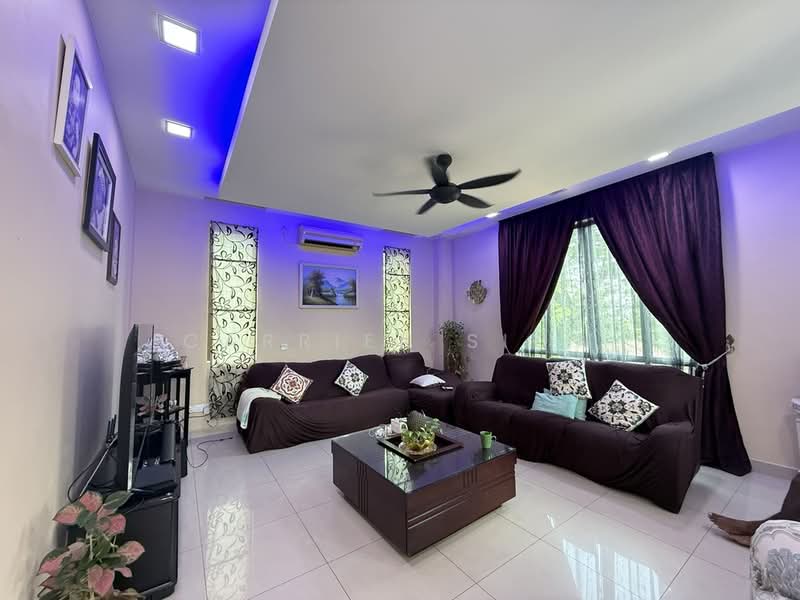 Rumah Banglo untuk Dijual di Ledang Heights (Iskandar Puteri (Nusajaya)) - Carrien Siow - Living Room - PropertyGuru.com.my