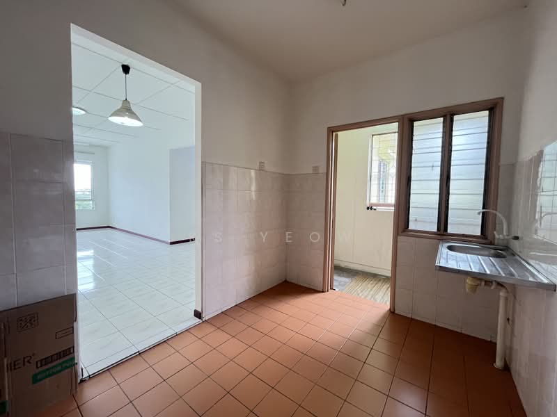 Pangsapuri untuk Disewa di Desa Tanjung - KS Yeow - Kitchen - PropertyGuru.com.my