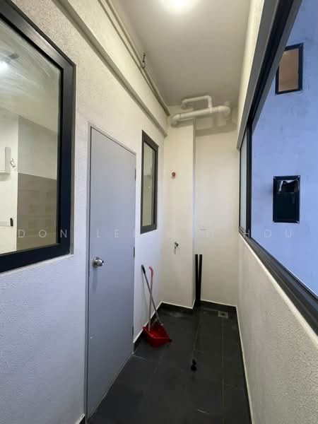 Condominium for Sale at Residensi Bintang - Don Lee Kah Hou - Corridor - PropertyGuru.com.my
