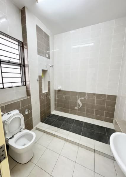 Rumah Teres 2 Tingkat untuk Dijual di Setia Indah (Setia Alam) - Stanley Hong - PropertyGuru.com.my