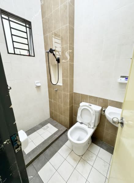 Rumah Teres 2 Tingkat untuk Dijual di Setia Indah (Setia Alam) - Stanley Hong - PropertyGuru.com.my