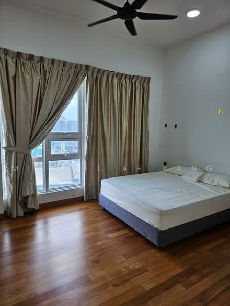 Servis Apartment untuk Dijual di TriTower Residence @ Johor Bahru Sentral - Michael Ah Kang - Bedroom - PropertyGuru.com.my