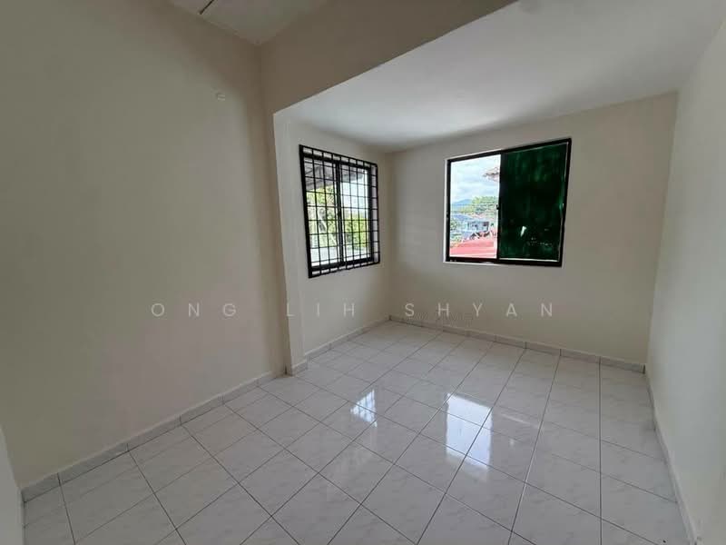 2-storey Terraced House for Sale in Taman Sri Muhibbah (Kulai) - Ong Lih Shyan - Interior - PropertyGuru.com.my