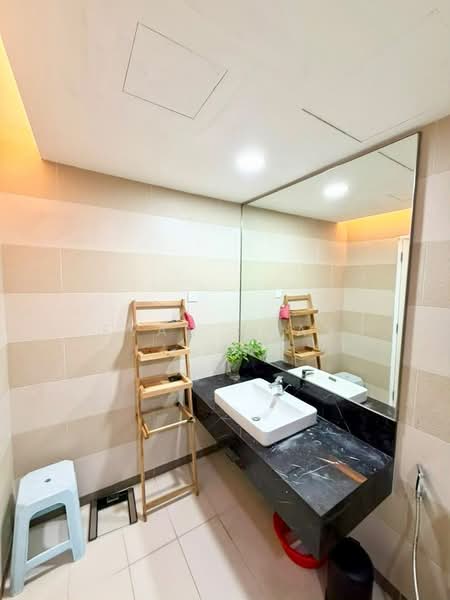 Kondominium untuk Disewa di Westside Three - Evan Chan - Bathroom - PropertyGuru.com.my